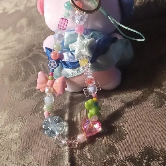 Hello Kitty All Dressed Up 👗 - Picture 8 of 10